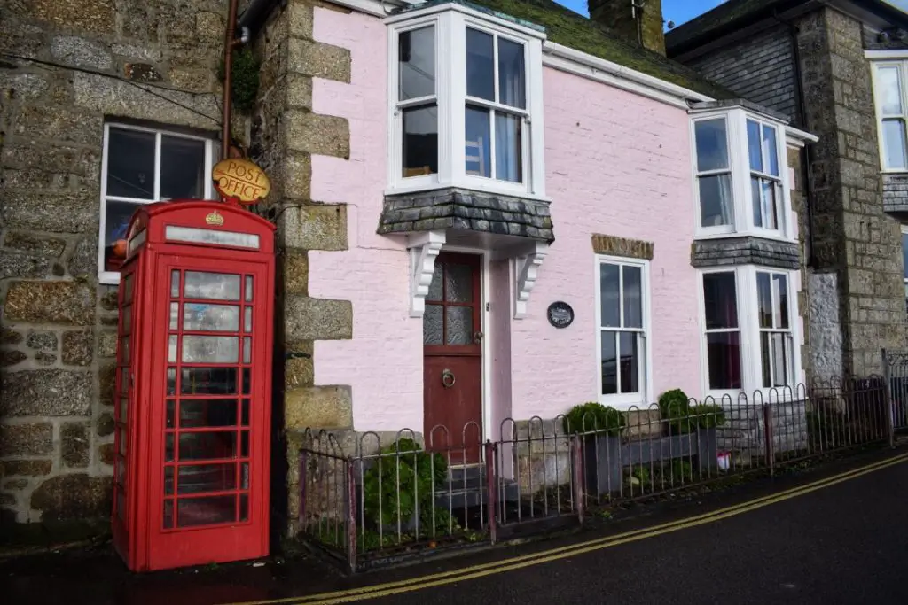 Quaint buildings in Mousehole