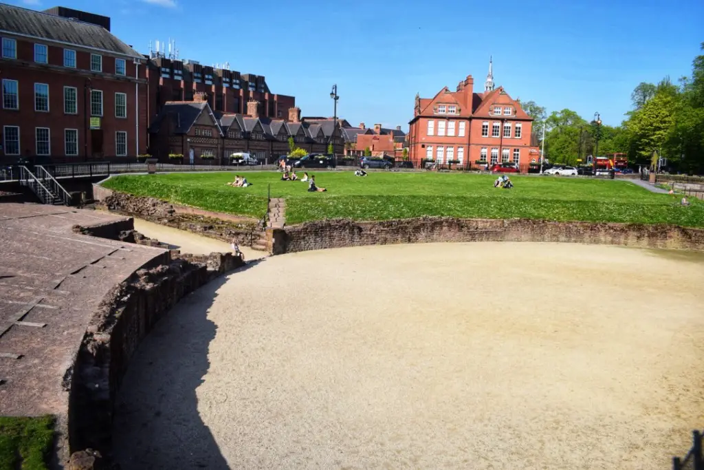 chester england tour guide