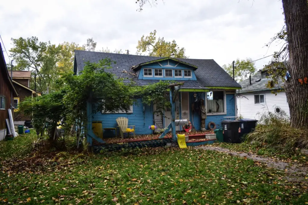 The gorgeous homes on Toronto Island