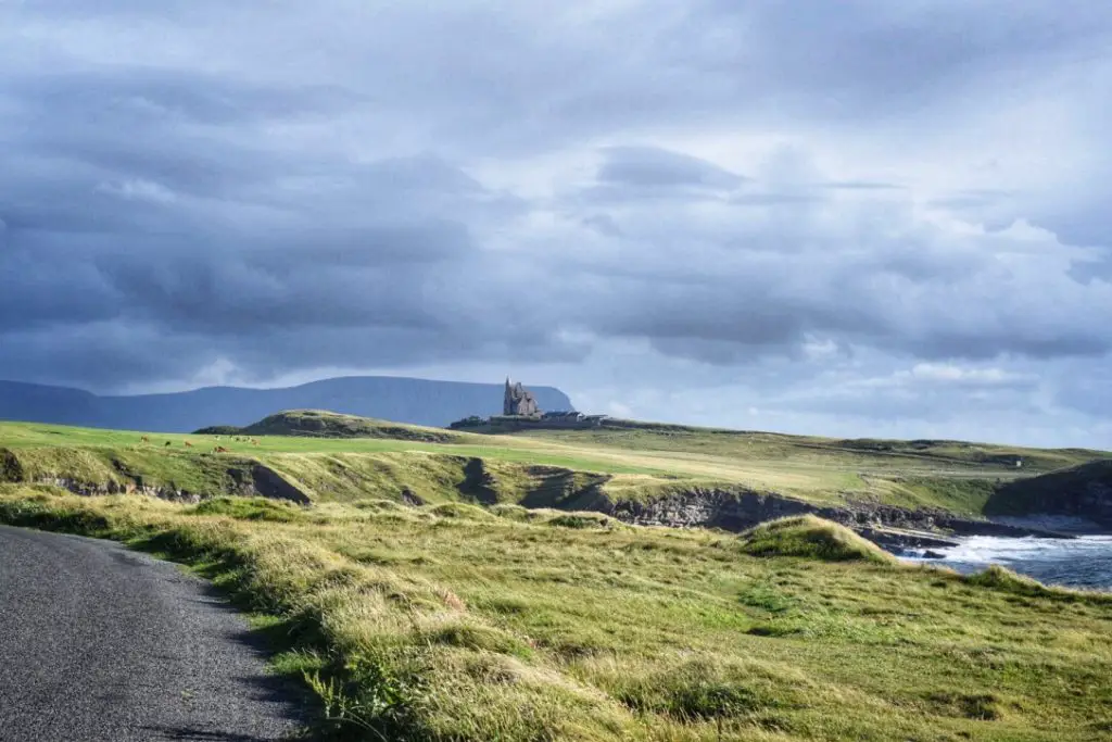 places to visit on the wild atlantic way