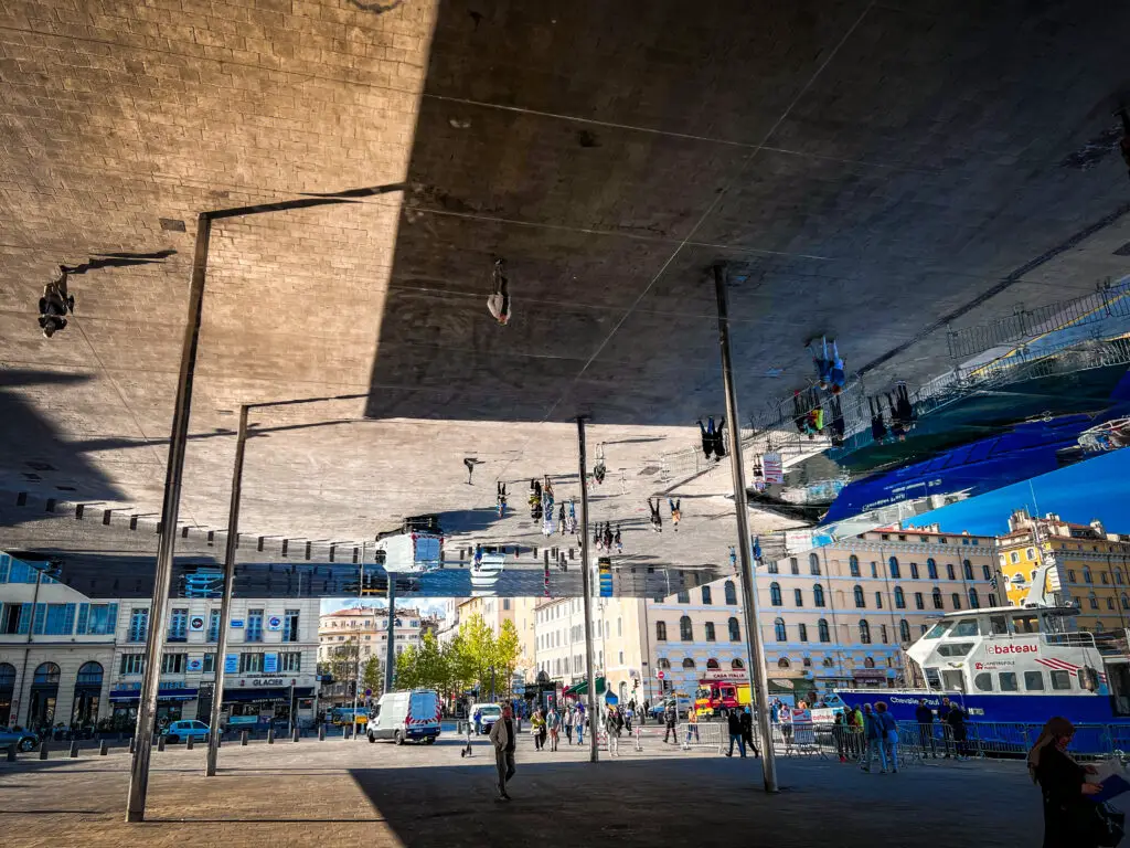 les 3 tours marseille